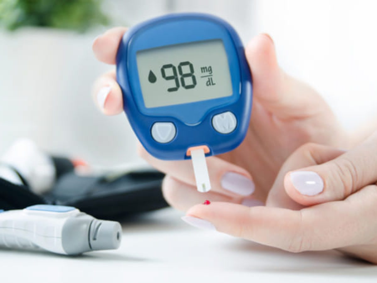 Estereotipo Hacer las tareas domésticas Hola Importancia del monitoreo de la glucosa en pacientes con diabetes mellitus